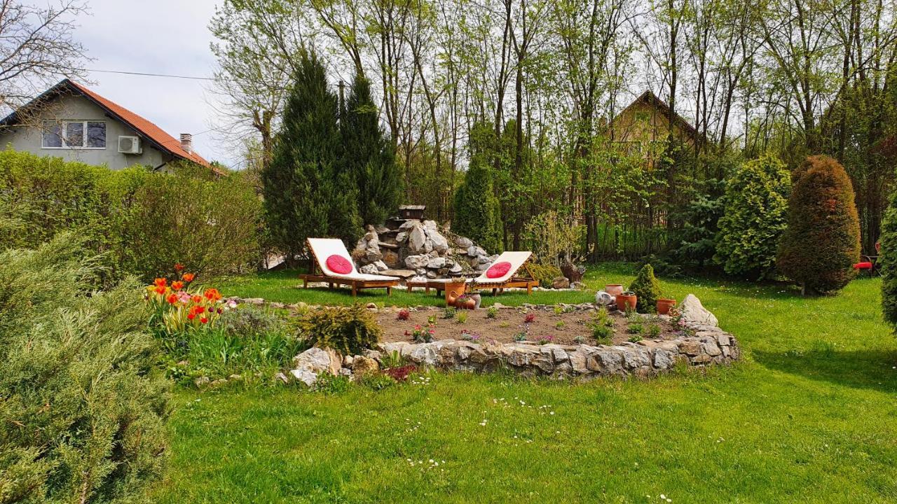 Rajski Vrt Vrdnik Exterior foto